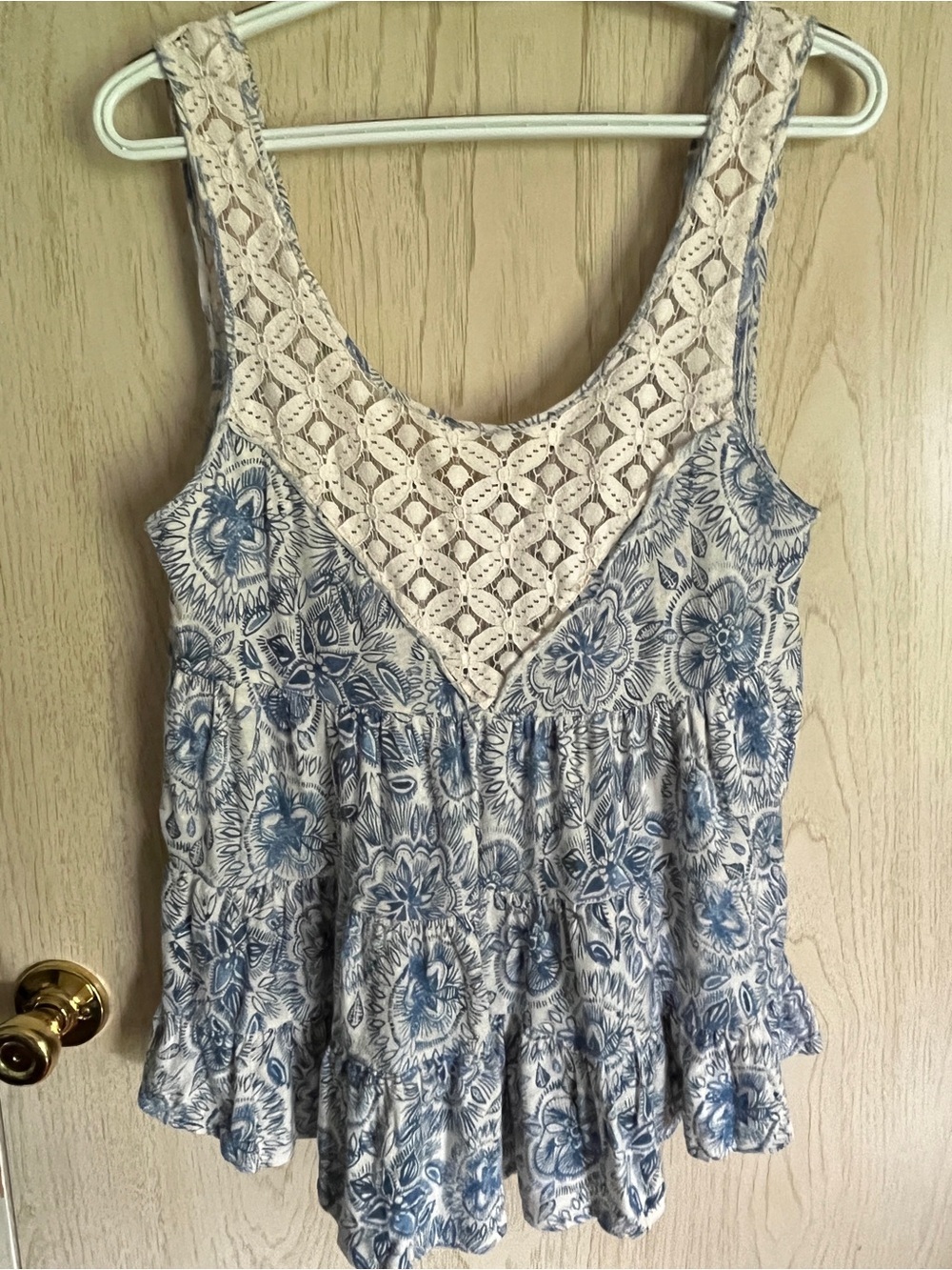 Free People Tank Top Floral Blue with Cream Lace Chest Sz Small - Picture 2 of 10